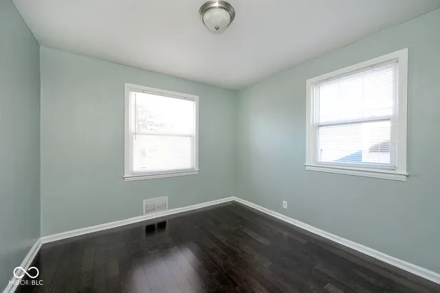 $199,900 | 5085 Kingsley Drive, Indianapolis, IN 46205