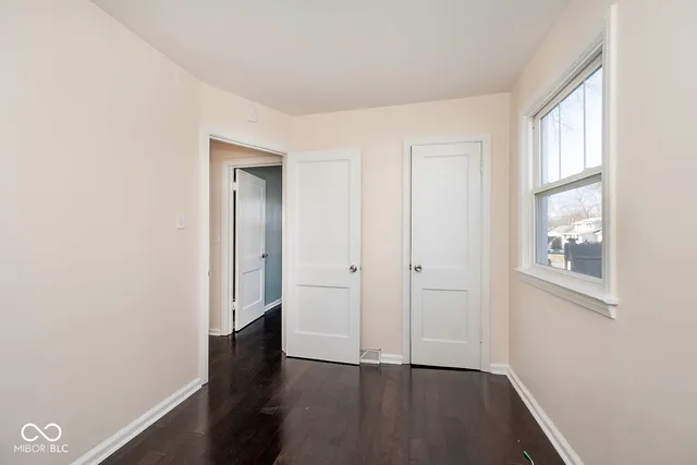 $199,900 | 5085 Kingsley Drive, Indianapolis, IN 46205