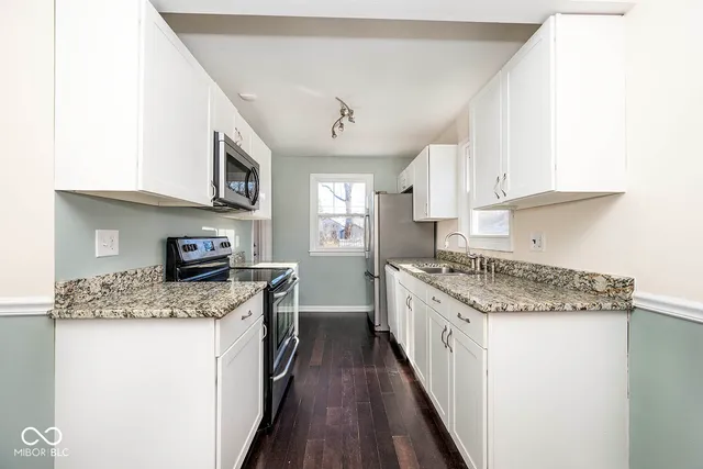 $199,900 | 5085 Kingsley Drive, Indianapolis, IN 46205