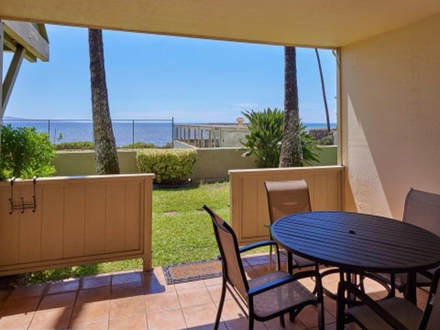 2075 South Kihei Road, Unit 114 Kihei, HI 96753 - Photo 2 of 14 a view of a outdoor seating area