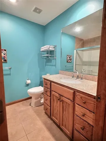 $470,000 | 1811 West Village Lane, Springfield, MO 65807