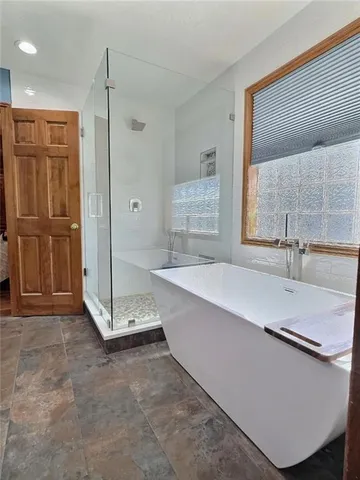 $470,000 | 1811 West Village Lane, Springfield, MO 65807