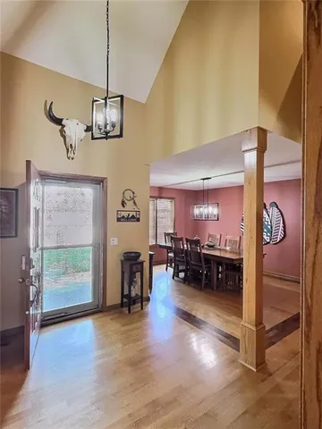 $470,000 | 1811 West Village Lane, Springfield, MO 65807