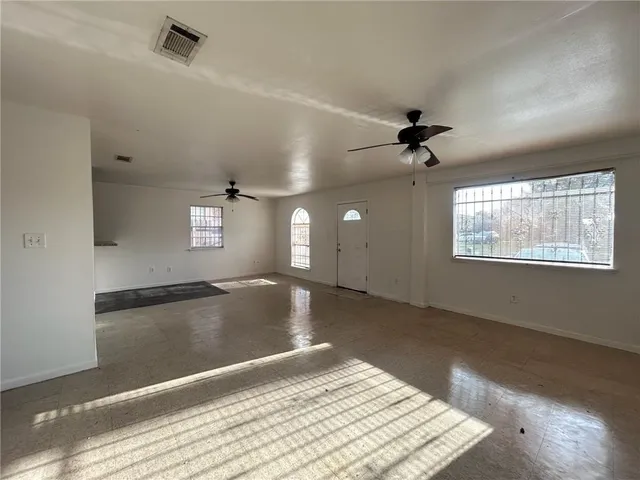 $1,200 | 7551 Shorewood Boulevard, New Orleans, LA 70128