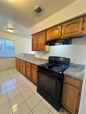 $1,200 | 7551 Shorewood Boulevard, New Orleans, LA 70128