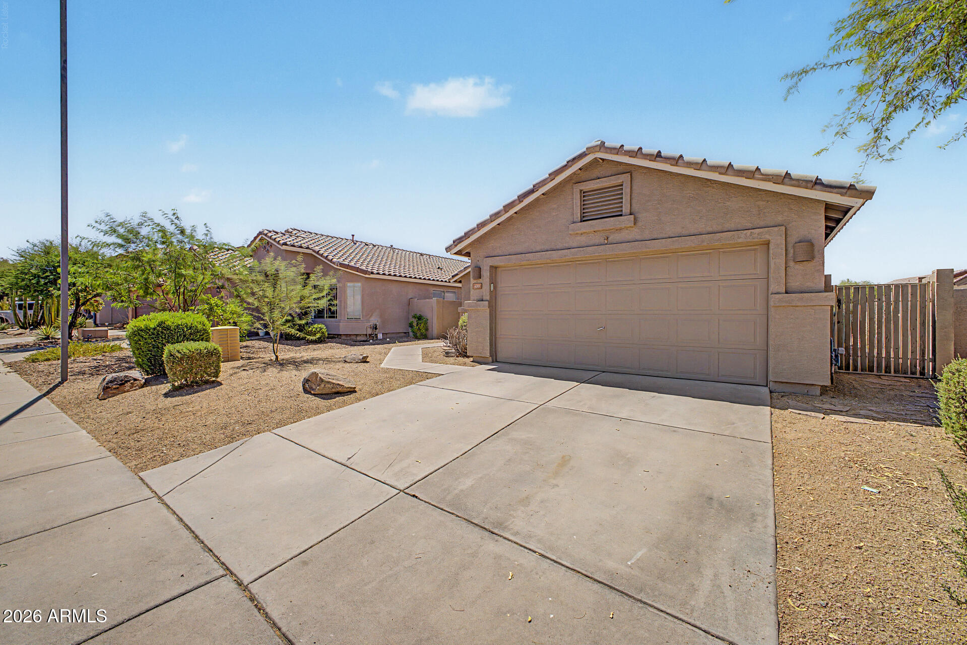 4319 East Tether Trail Phoenix, AZ 85050 - Photo 5 of 41