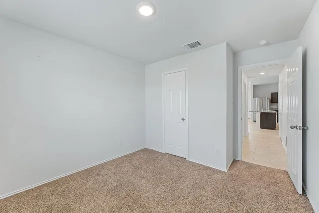 $1,550 | 141 Hammond Court, Jarrell, TX 76537