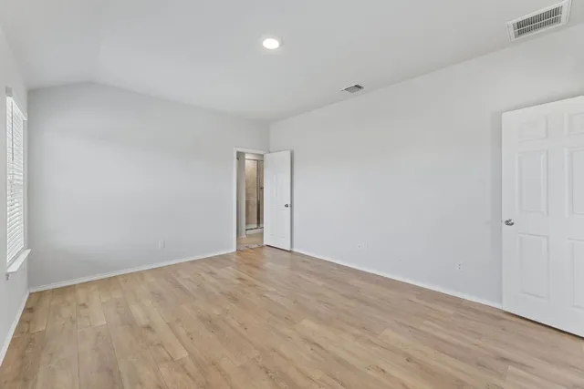 $1,550 | 141 Hammond Court, Jarrell, TX 76537