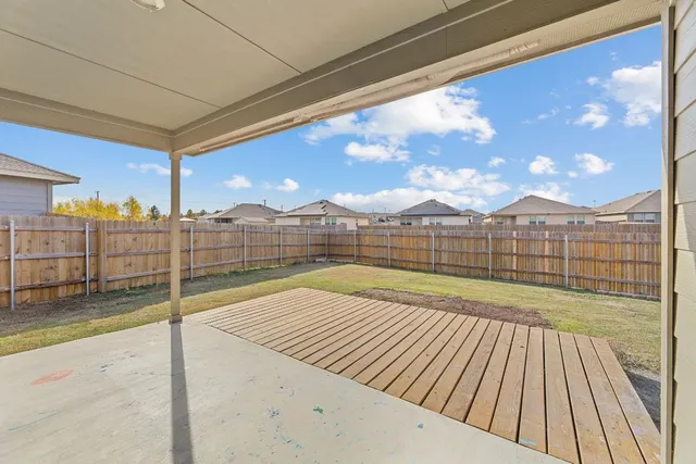 $1,550 | 141 Hammond Court, Jarrell, TX 76537