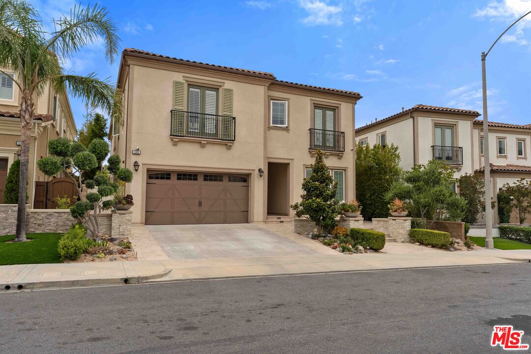 11925 North Ricasoli Way Porter Ranch, CA 91326 - Photo 2 of 57