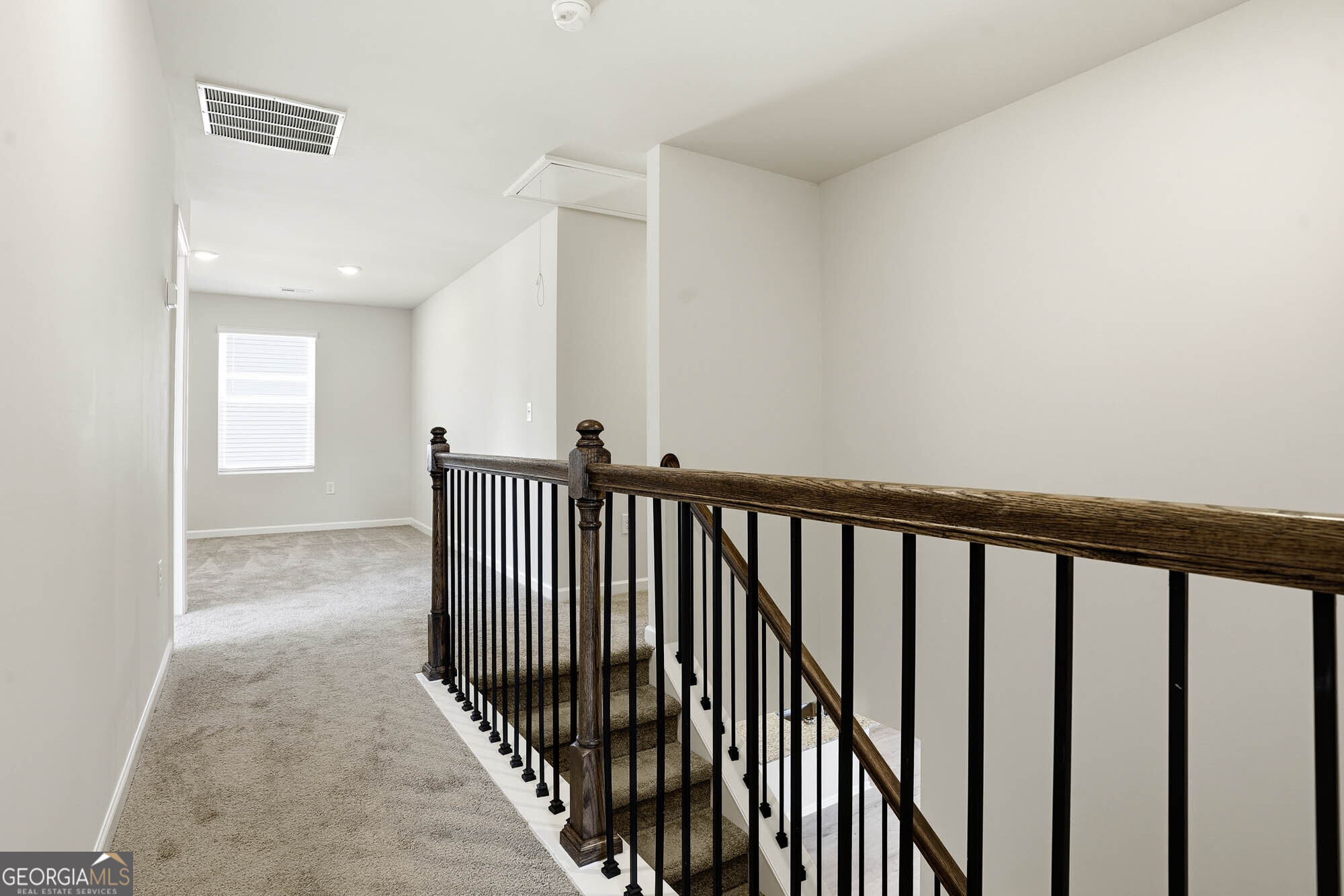 135 Post Oak Drive Jackson, GA 30233 - Photo 17 of 31
