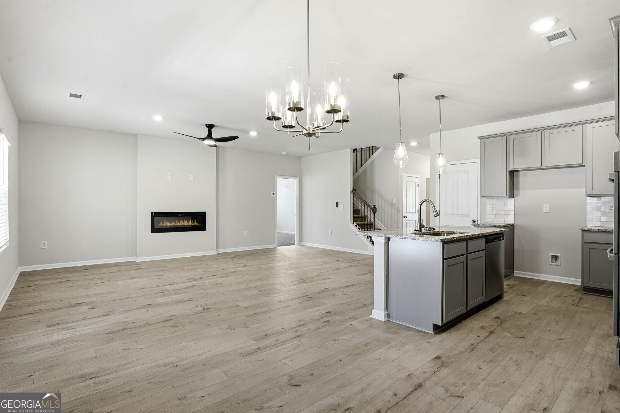 135 Post Oak Drive Jackson, GA 30233 - Photo 9 of 31