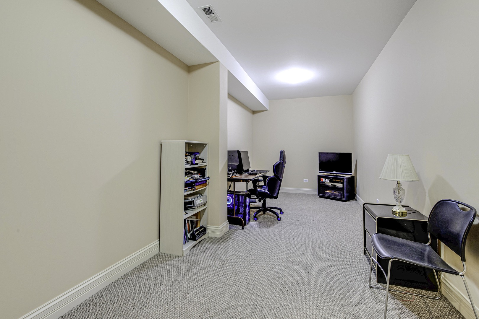 214 Linden Road Northbrook, IL 60062 - Photo 43 of 56