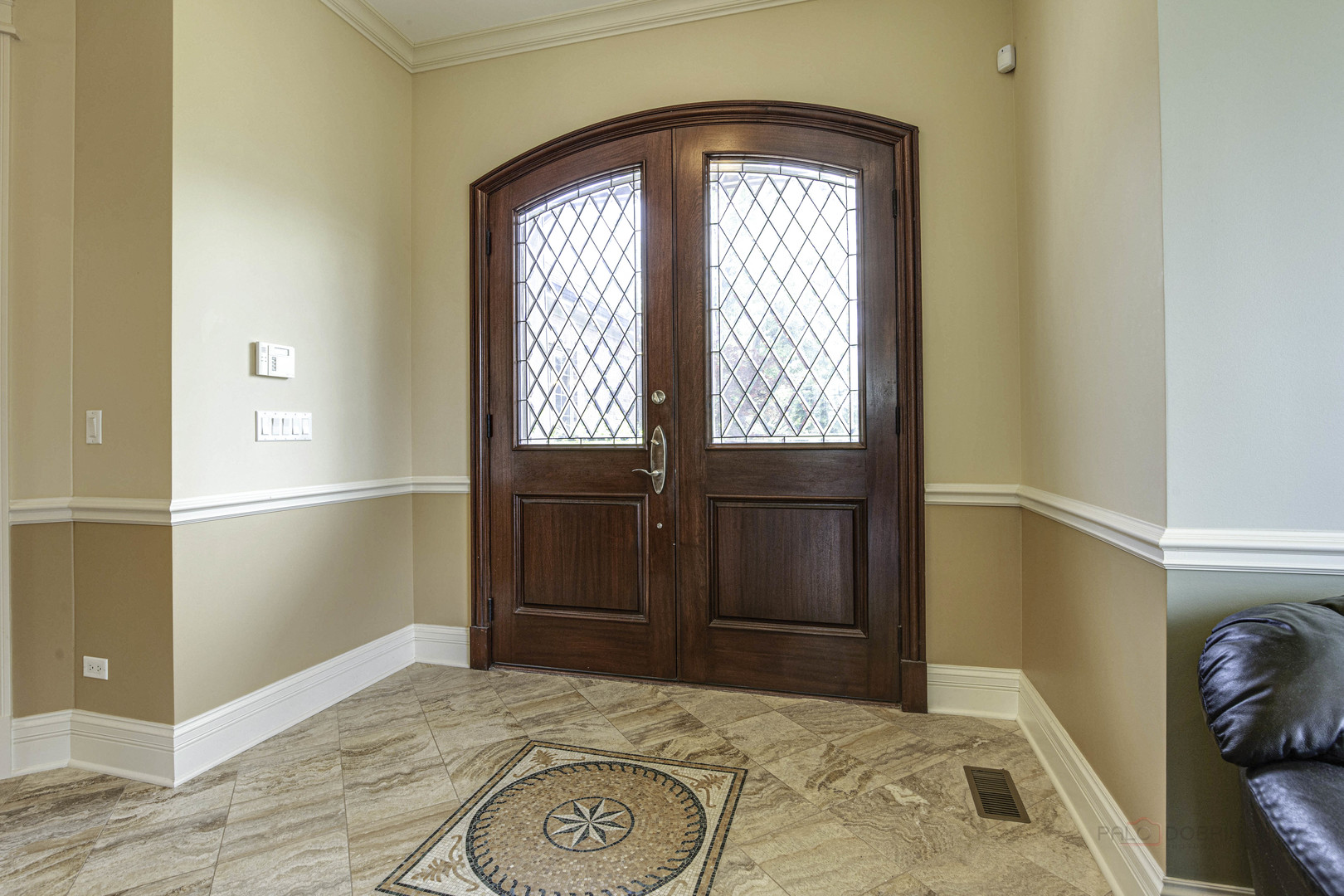 214 Linden Road Northbrook, IL 60062 - Photo 8 of 56 a view of front door