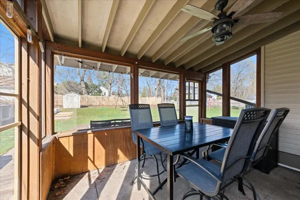 $395,000 | 612 Illinois Street, Geneva, IL 60134