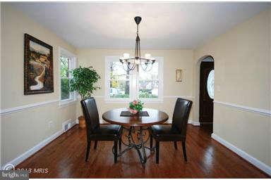 10112 Pierce Drive Silver Spring, MD 20901 - Photo 8 of 29 Dining Room