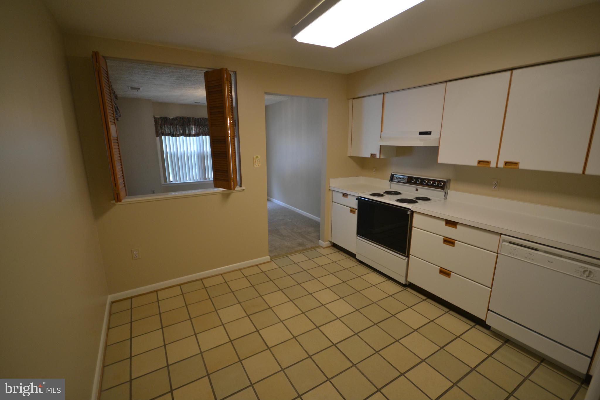 2135 Woodbox Lane, Unit B Baltimore, MD 21209 - Photo 7 of 13 Kitchen
