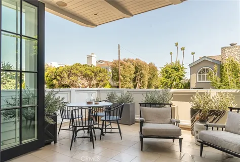 $8,500,000 | 441 3rd Street, Manhattan Beach, CA 90266