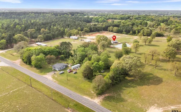 $750,000 | 4166 Farm To Market 13, Henderson, TX 75654