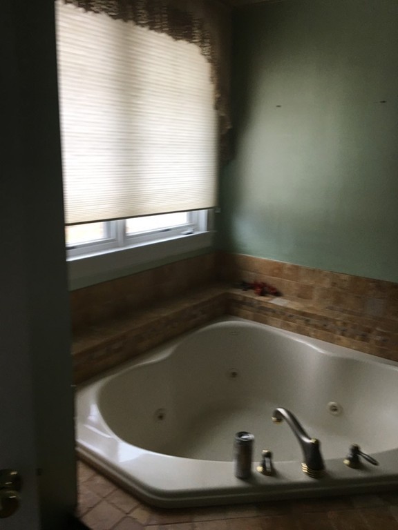 5 Brooke Road Boylston, MA 01505 - Photo 7 of 30 Gallery Image 7
