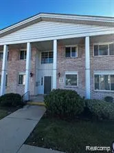 $1,200 | 21540 St Gertrude Street, Unit 12, St. Clair Shores, MI 48081