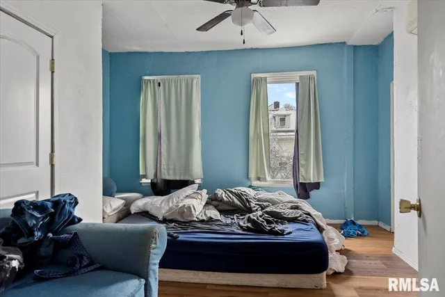 $176,900 | 922-924 North 4th Street, Springfield, IL 62702