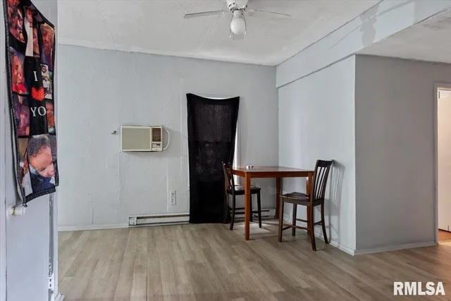 $176,900 | 922-924 North 4th Street, Springfield, IL 62702