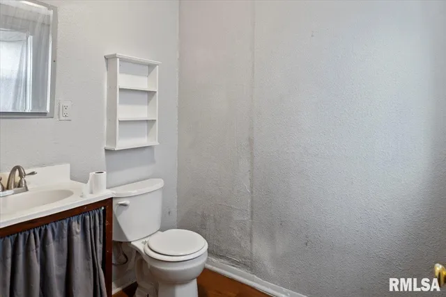 $176,900 | 922-924 North 4th Street, Springfield, IL 62702