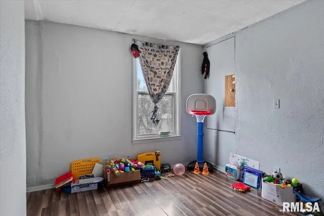 $176,900 | 922-924 North 4th Street, Springfield, IL 62702