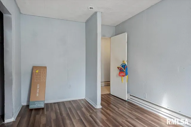 $176,900 | 922-924 North 4th Street, Springfield, IL 62702