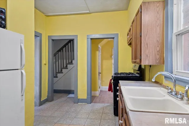 $176,900 | 922-924 North 4th Street, Springfield, IL 62702