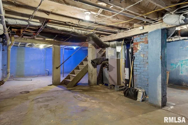 $176,900 | 922-924 North 4th Street, Springfield, IL 62702