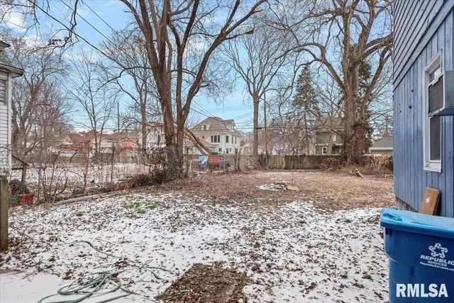 $176,900 | 922-924 North 4th Street, Springfield, IL 62702