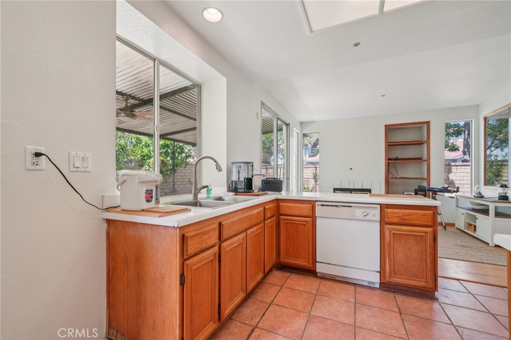 7146 Trivento Place Rancho Cucamonga, CA 91701 - Photo 11 of 31