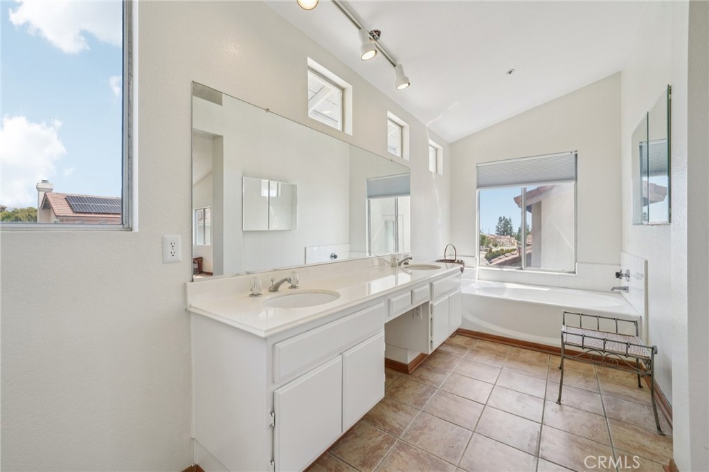 7146 Trivento Place Rancho Cucamonga, CA 91701 - Photo 16 of 31