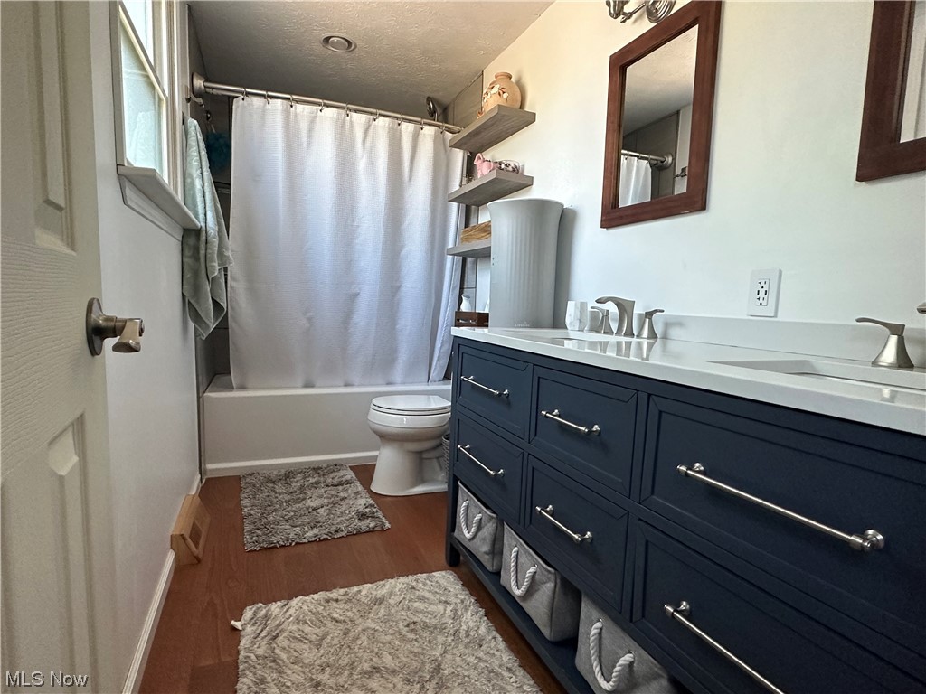 5621 Reef Road Mentor, OH 44060 - Photo 7 of 26 Gallery Image 7