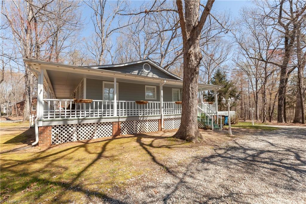 6738 Alley Road Summerfield, NC 27358 - Photo 2 of 13 Gallery Image 2