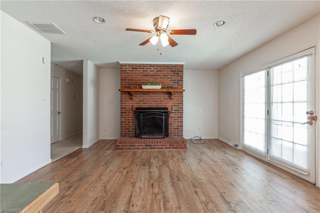 6738 Alley Road Summerfield, NC 27358 - Photo 7 of 13 Gallery Image 7