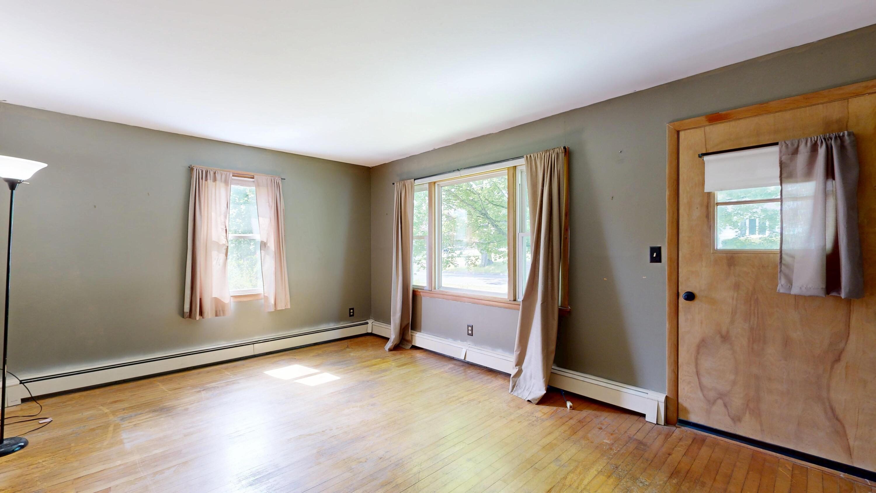 390 Webster Street Lewiston, ME 04240 - Photo 12 of 41 390-Webster-Street-06022026_102943