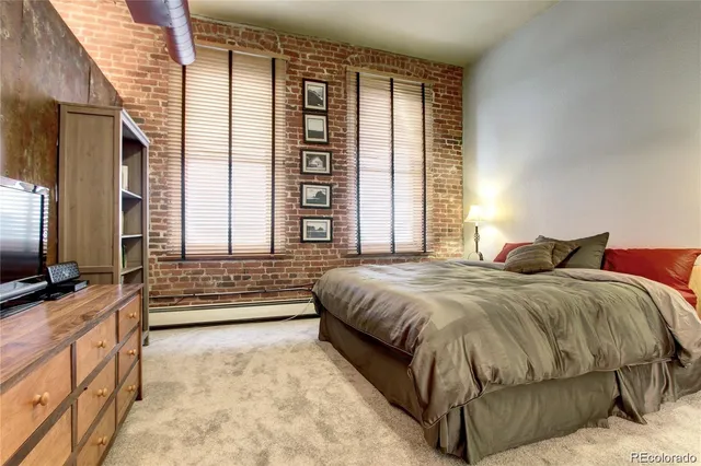 $2,400 | 2560 Blake Street, Unit 203, Denver, CO 80205