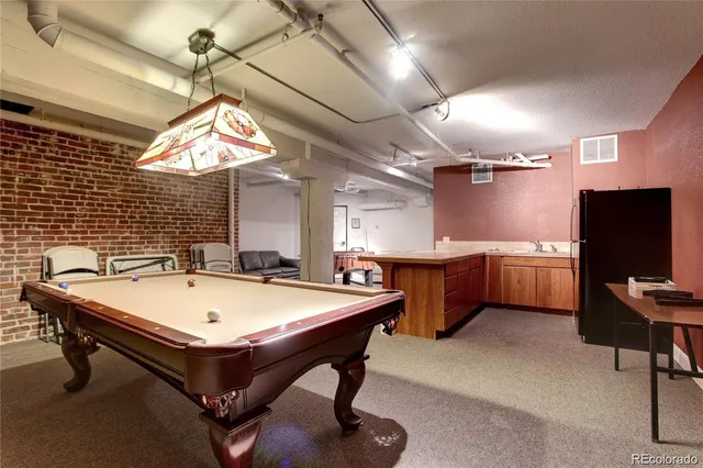 $2,400 | 2560 Blake Street, Unit 203, Denver, CO 80205