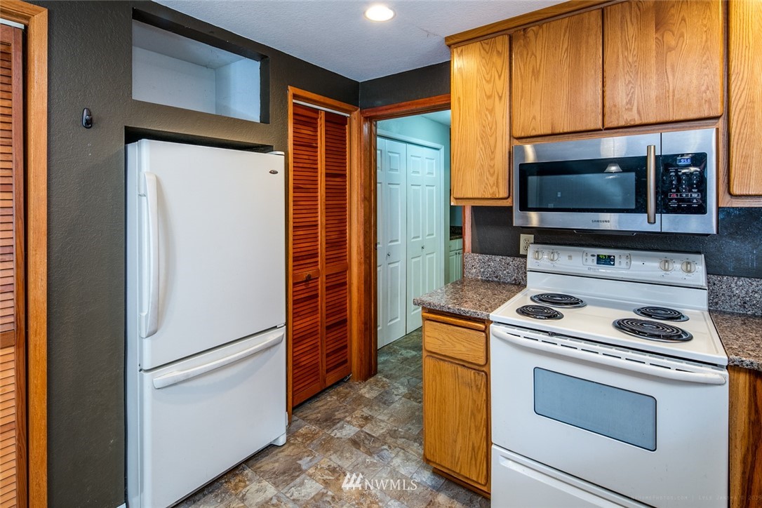 3691 Alm Road Everson, WA 98247 - Photo 13 of 25