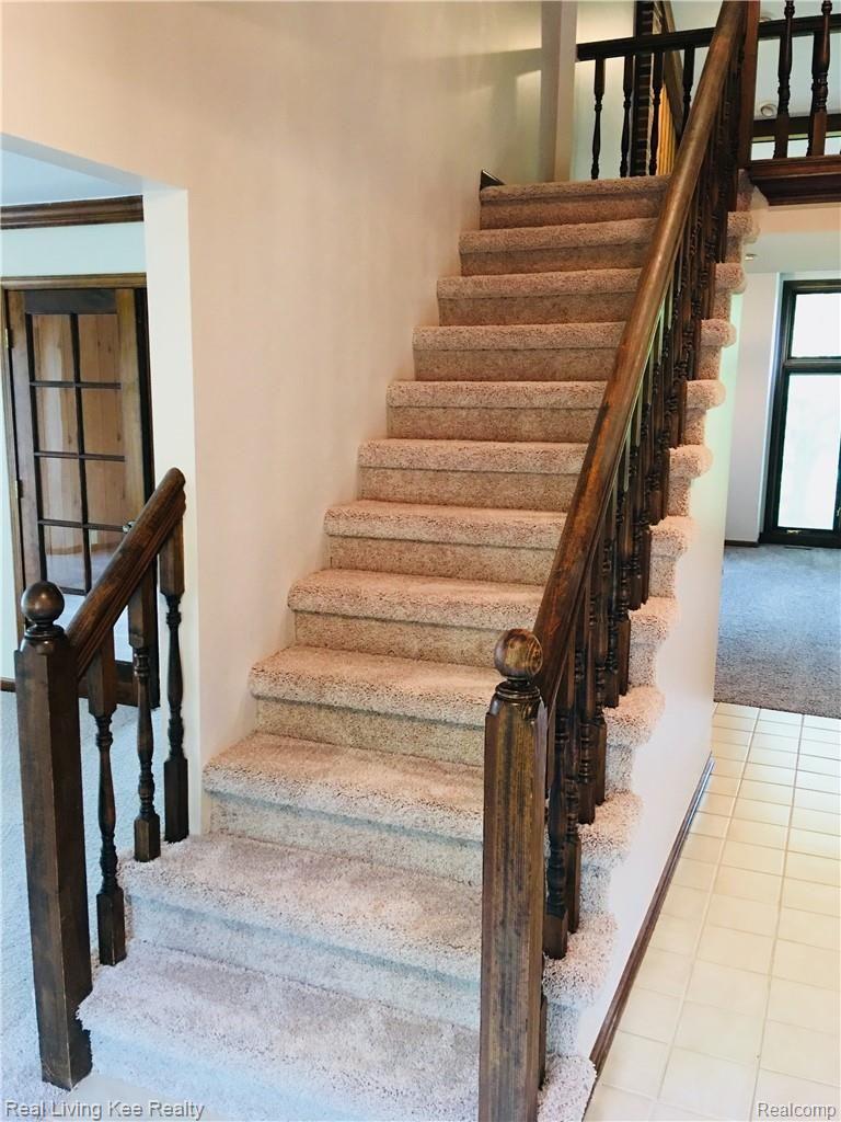 740 Timberline Drive Rochester, MI 48309 - Photo 11 of 48 IMG_1924.jpg