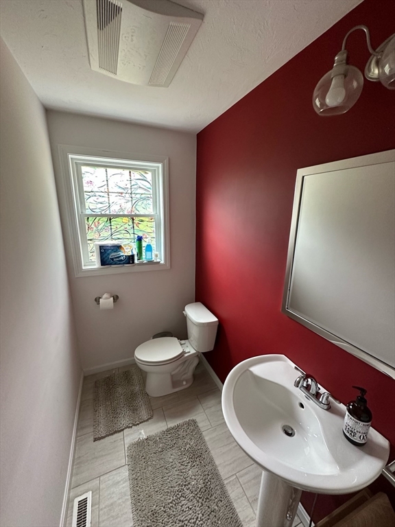 3 Riley Road, Unit 3 Tyngsboro, MA 01879 - Photo 13 of 19