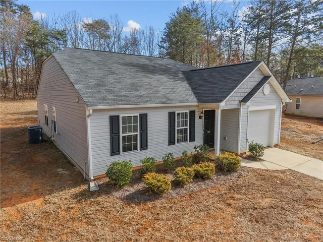 $259,900 | 169 Delia Run, Madison, NC 27025