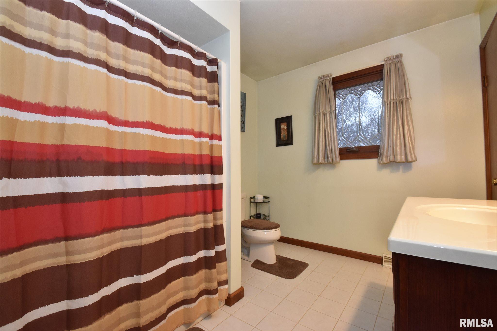 9613 West Guinivere Court Mapleton, IL 61547 - Photo 14 of 44 Gallery Image 14
