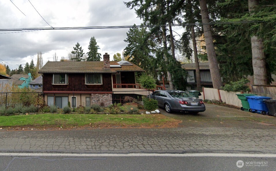 9008 Sand Point Way Northeast Seattle, WA 98115 - Photo 1 of 1 Gallery Image 1