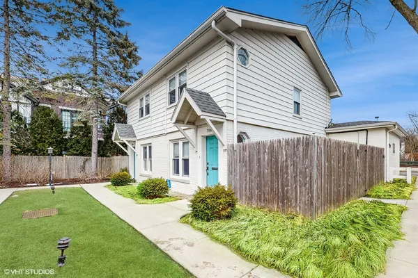 $2,688 | 706 Green Bay Road, Unit 706, Winnetka, IL 60093