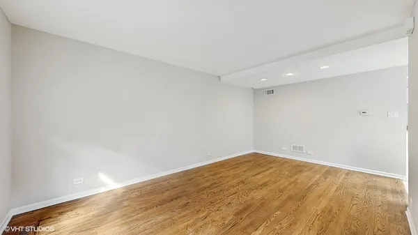 $2,688 | 706 Green Bay Road, Unit 706, Winnetka, IL 60093