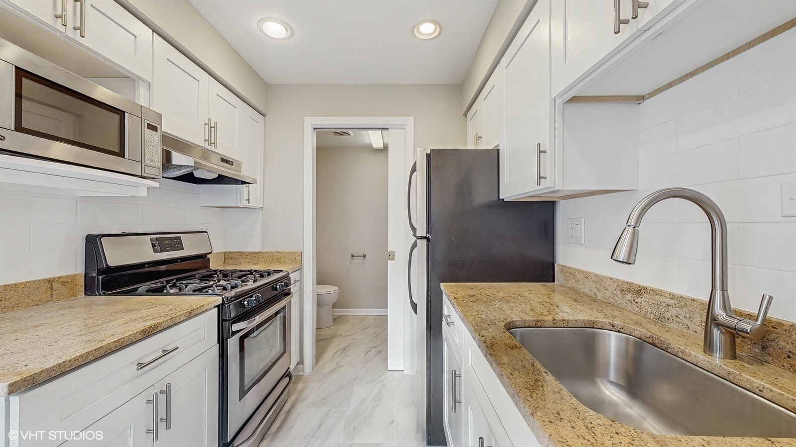 706 Green Bay Road, Unit 706 Winnetka, IL 60093 - Photo 9 of 22